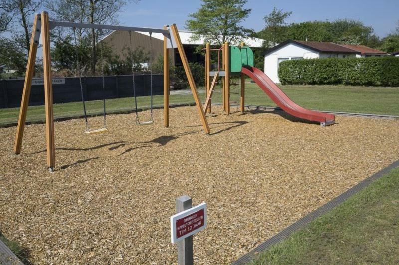 Het Dobbertje, Charmant Houten Huisje Sint Maartensvlotbrug Ngoại thất bức ảnh